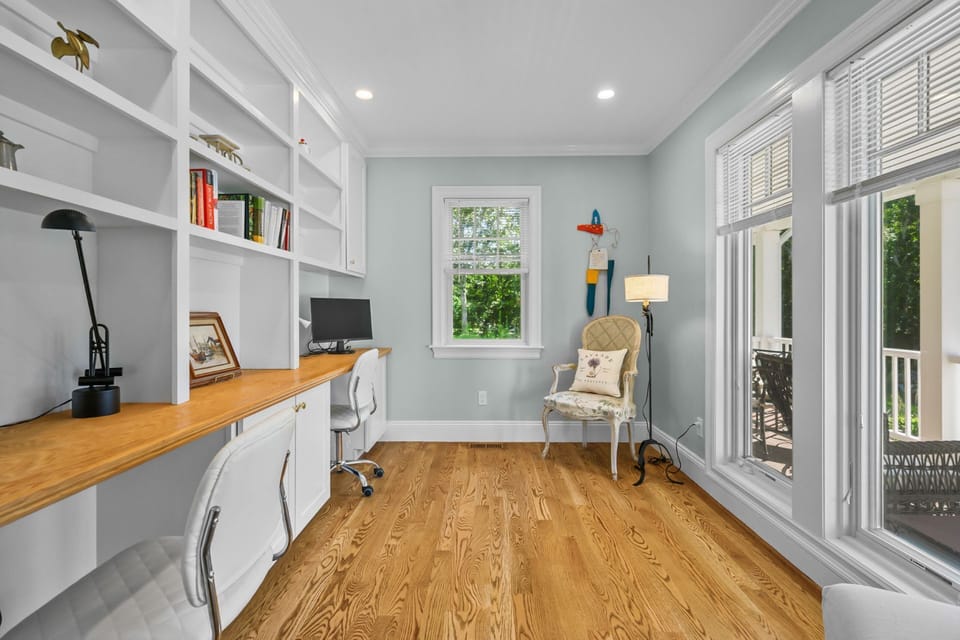 Conveniently located near the formal entry and off of the living space, this office area can also be closed off from the rest of the home with pocket doors!