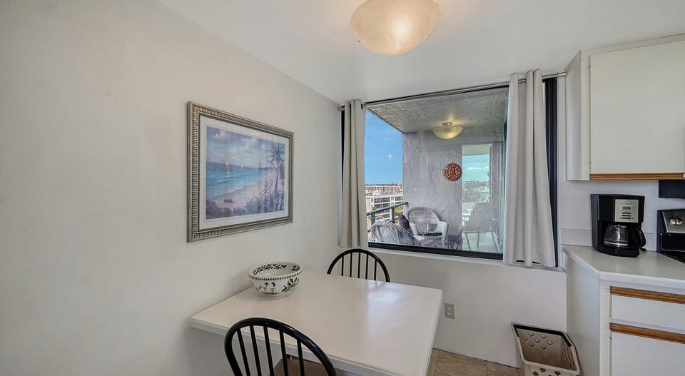 Breakfast Nook