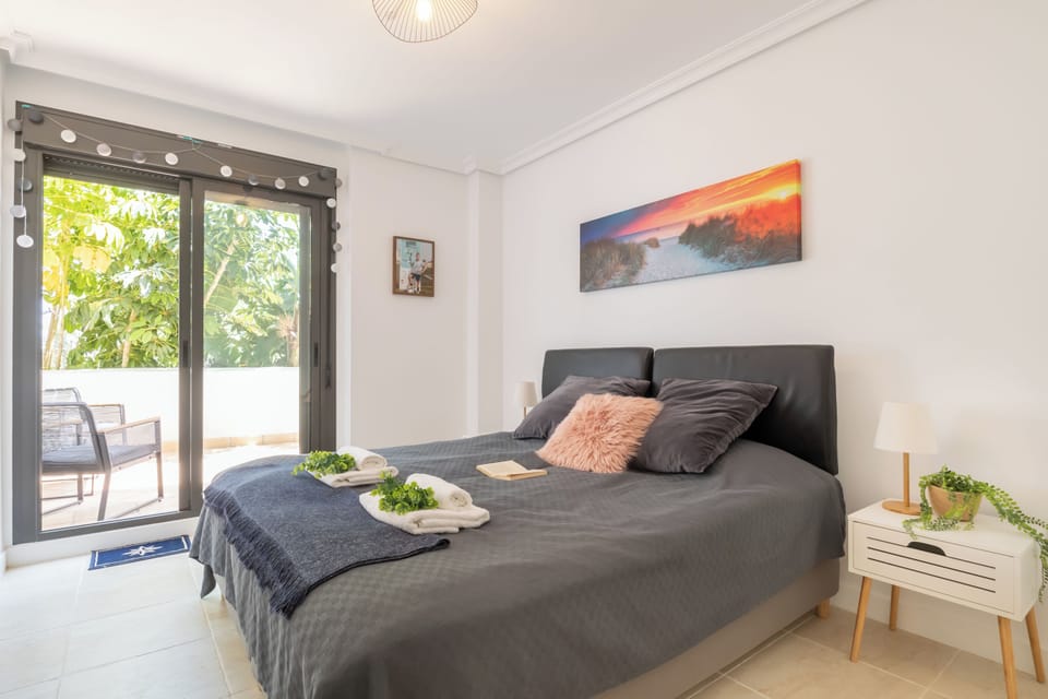 Second bedroom
