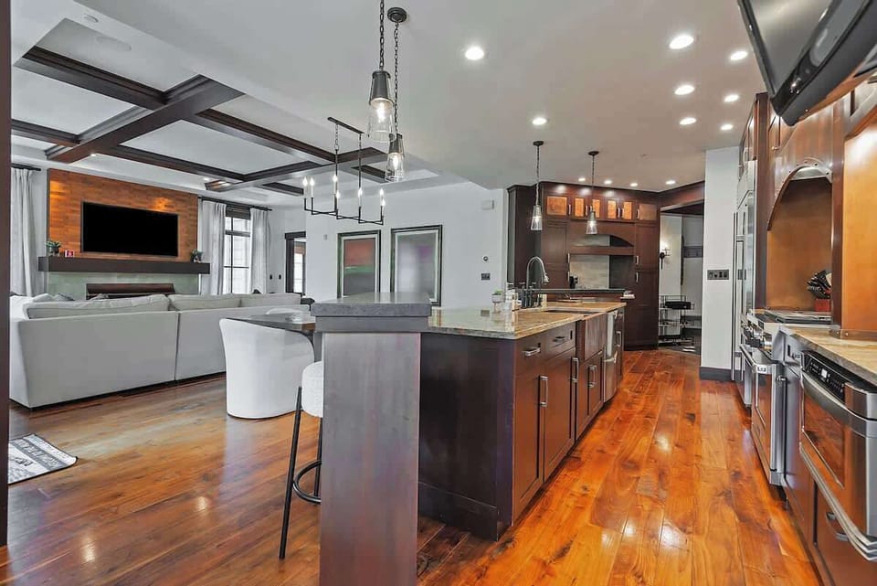 Gourmet Kitchen