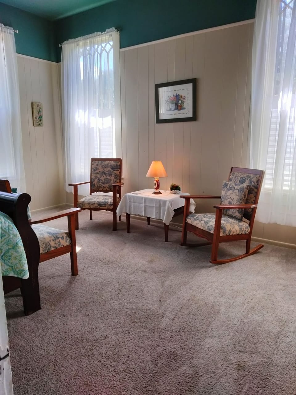 Bedroom sitting area