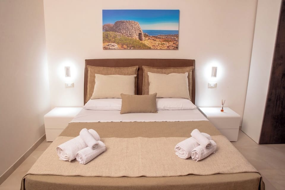 Standard Double Room, Garden View | Free WiFi