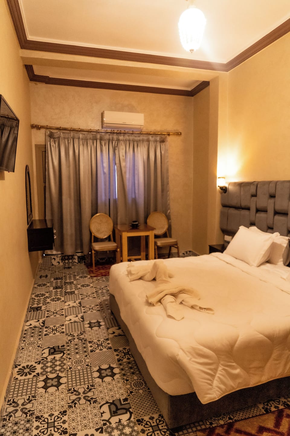 Classic Double Room, Pool View | Desk, WiFi (free)