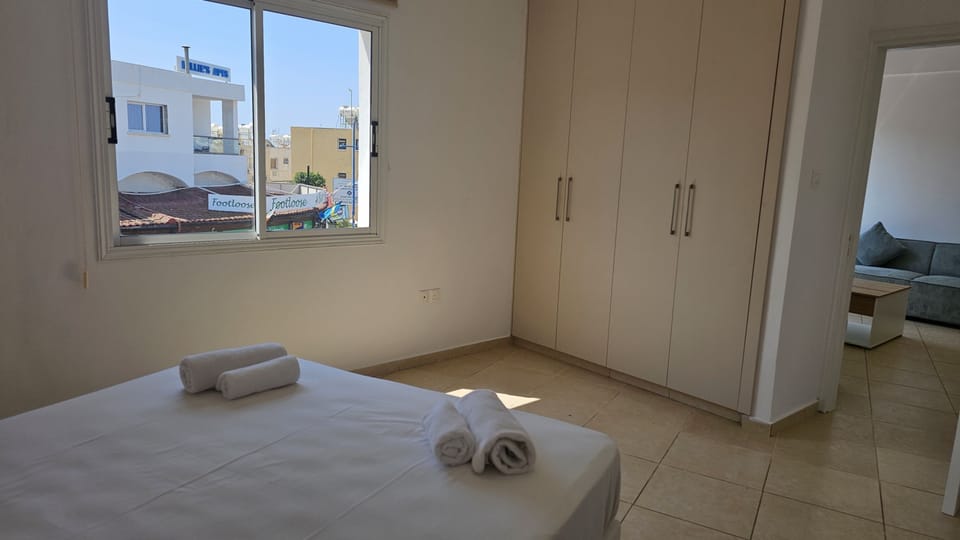 House | 1 bedroom, soundproofing