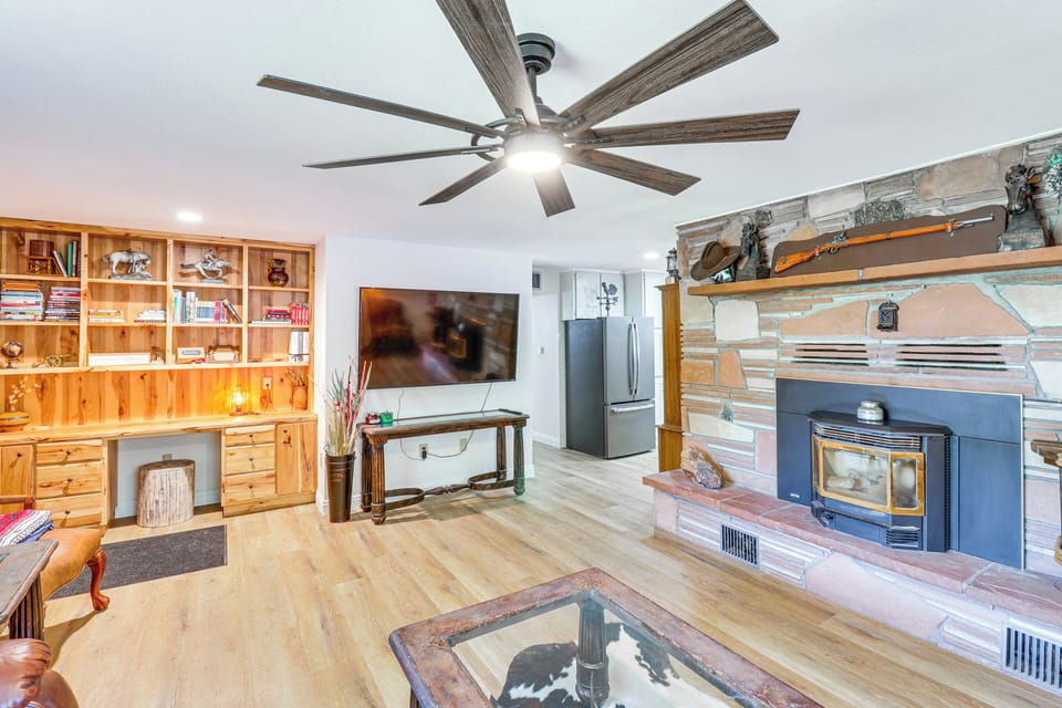 House (3 Bedrooms) | Interior