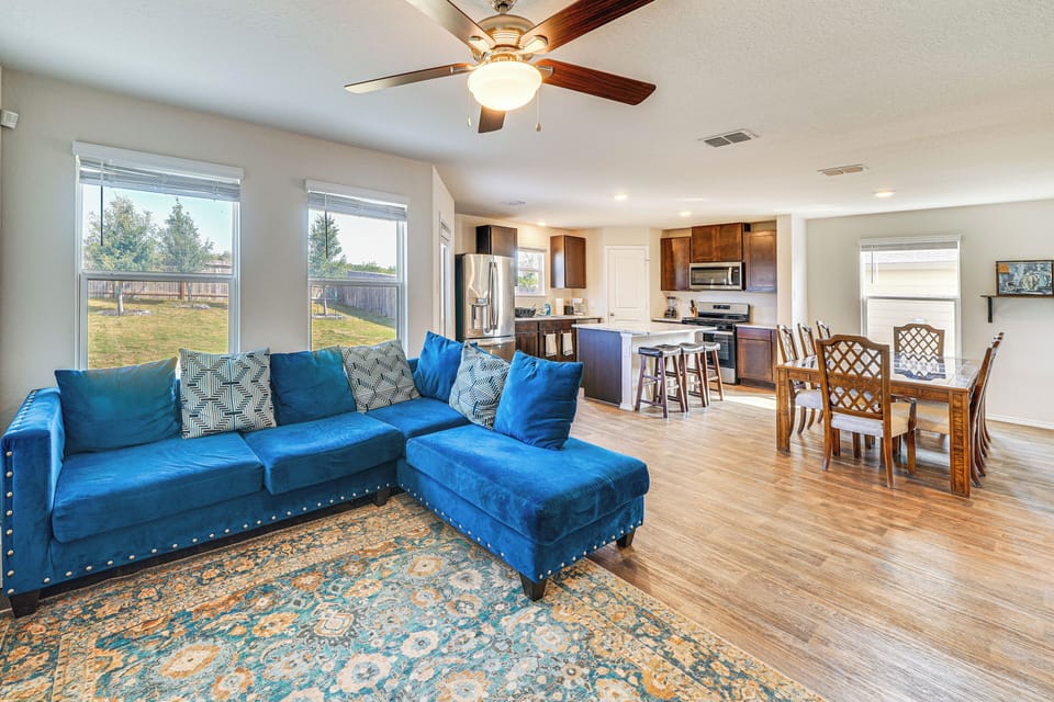 House (3 Bedrooms) | Front of property