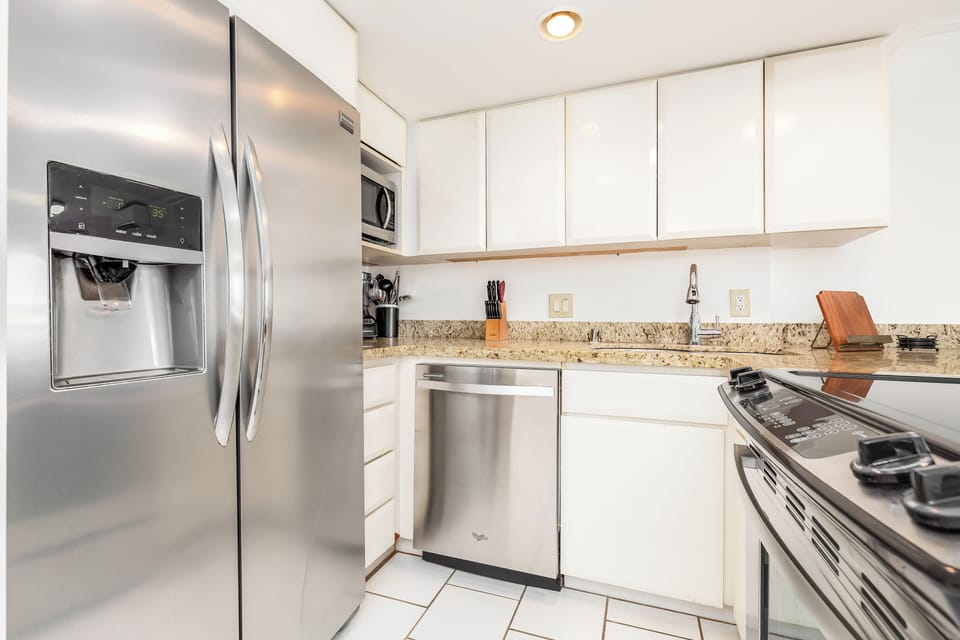 Fully equipped kitchen