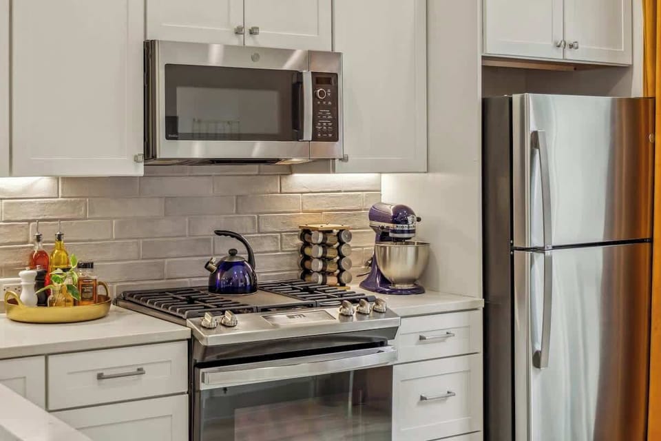 Fully equipped kitchen