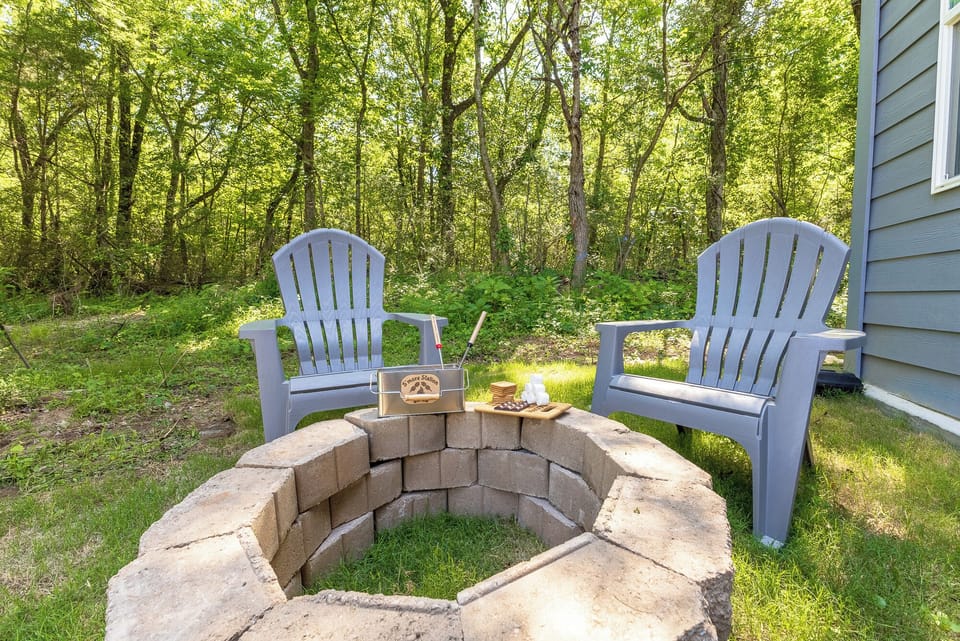 End your day with a relaxing bonfire, some good company, and delicious s'mores.