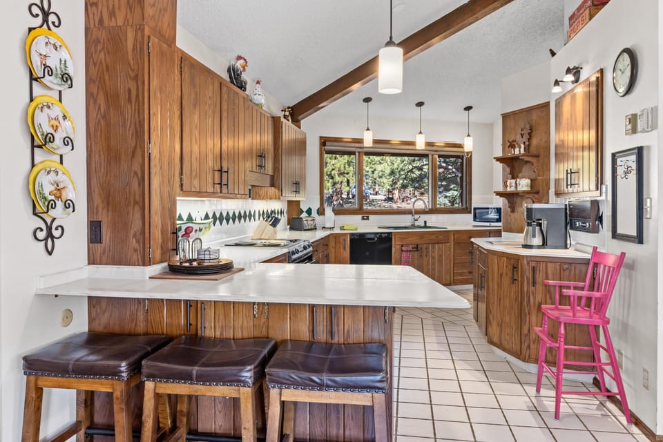 Breakfast nook