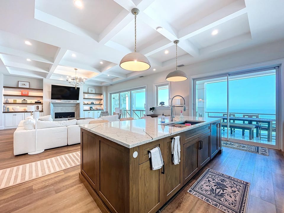 f637b8dc-90da-4f9d-8f70-58e1f4643be7