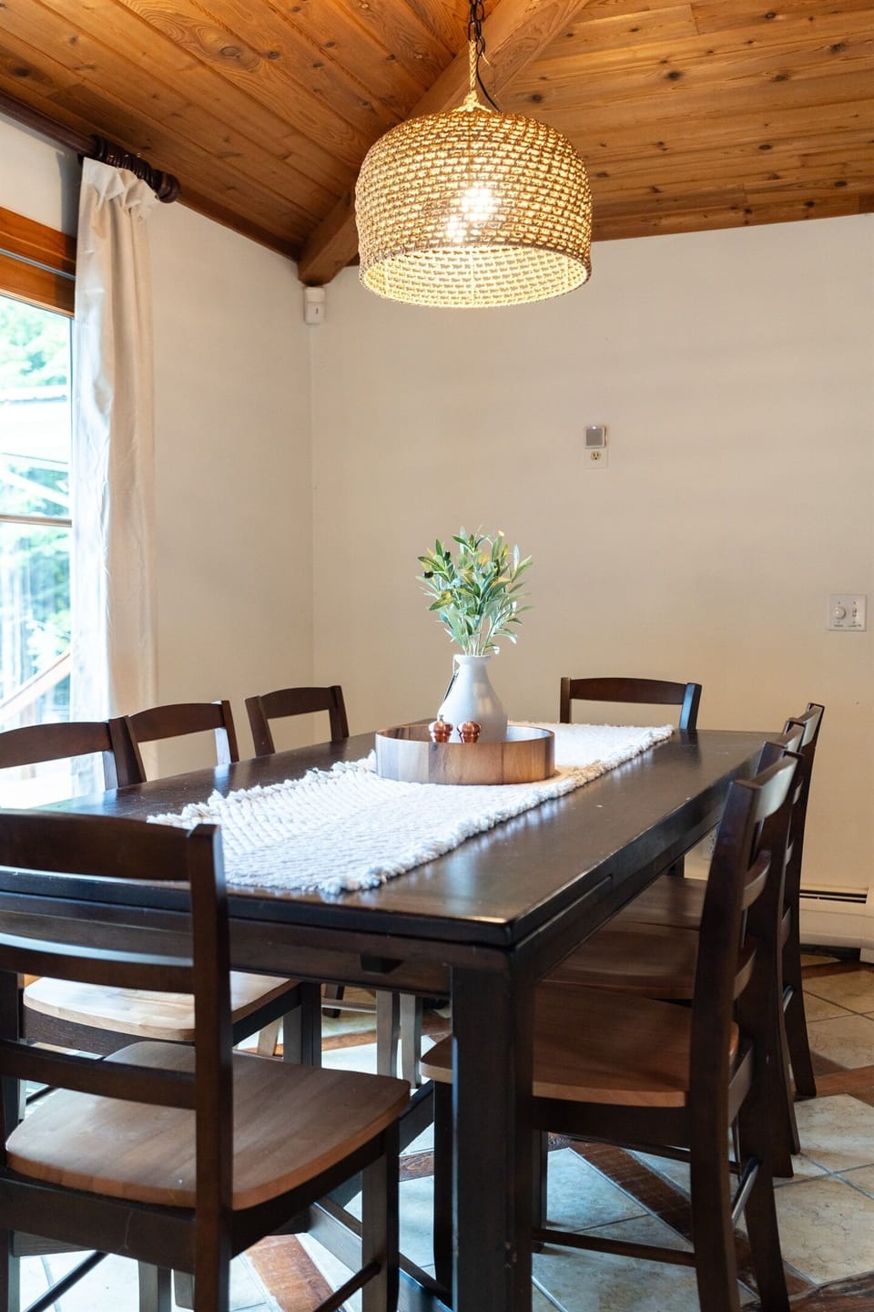 Dining seating for 8