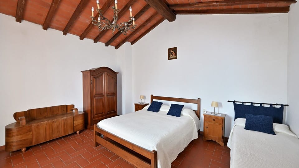Furniture, Property, Comfort, Building, Wood, Interior Design, Bed Frame, Lighting, Bed, Architecture