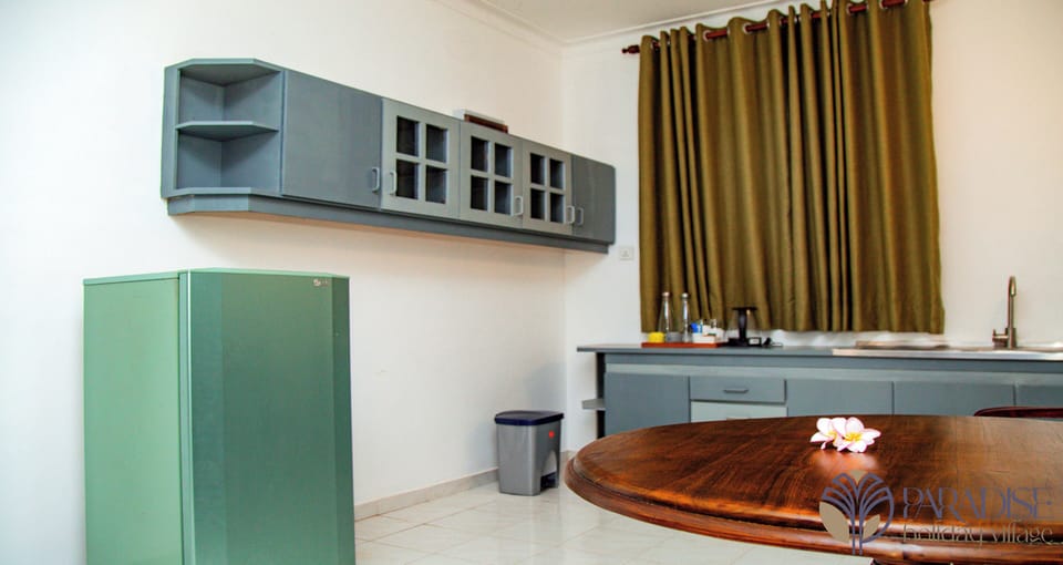 Premium bedding, desk, laptop workspace, soundproofing