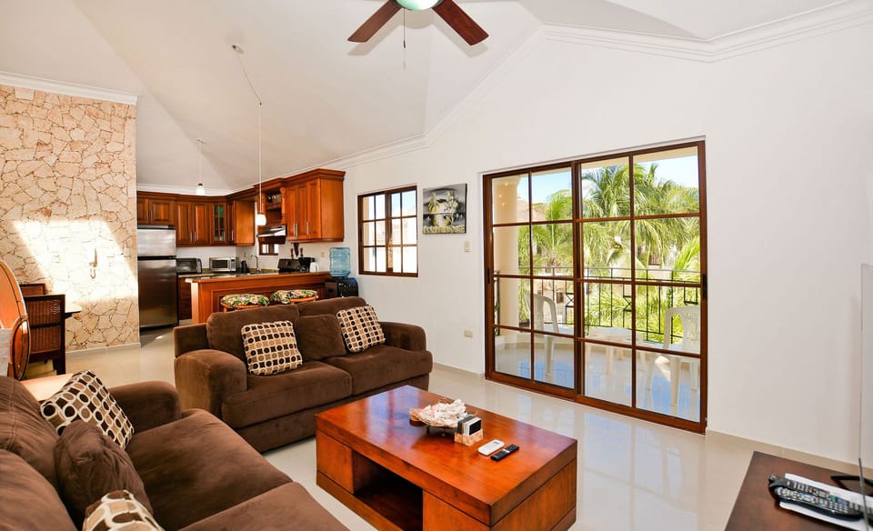 Living Room,TV and multimedia