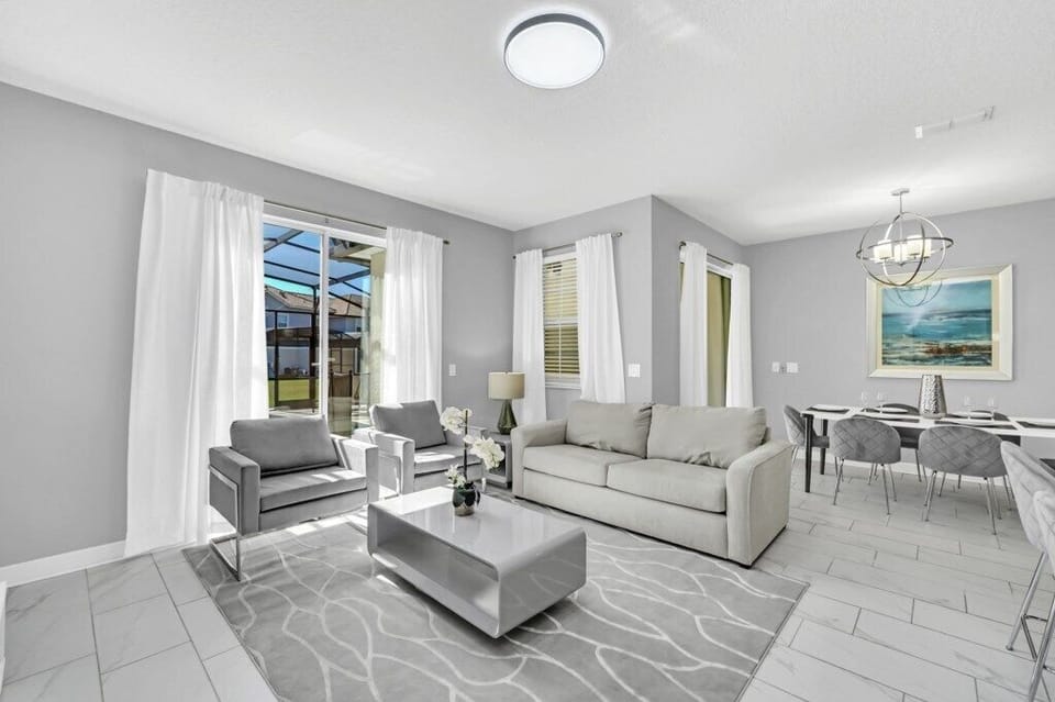 18-web-or-mls-4876-romeo-cir