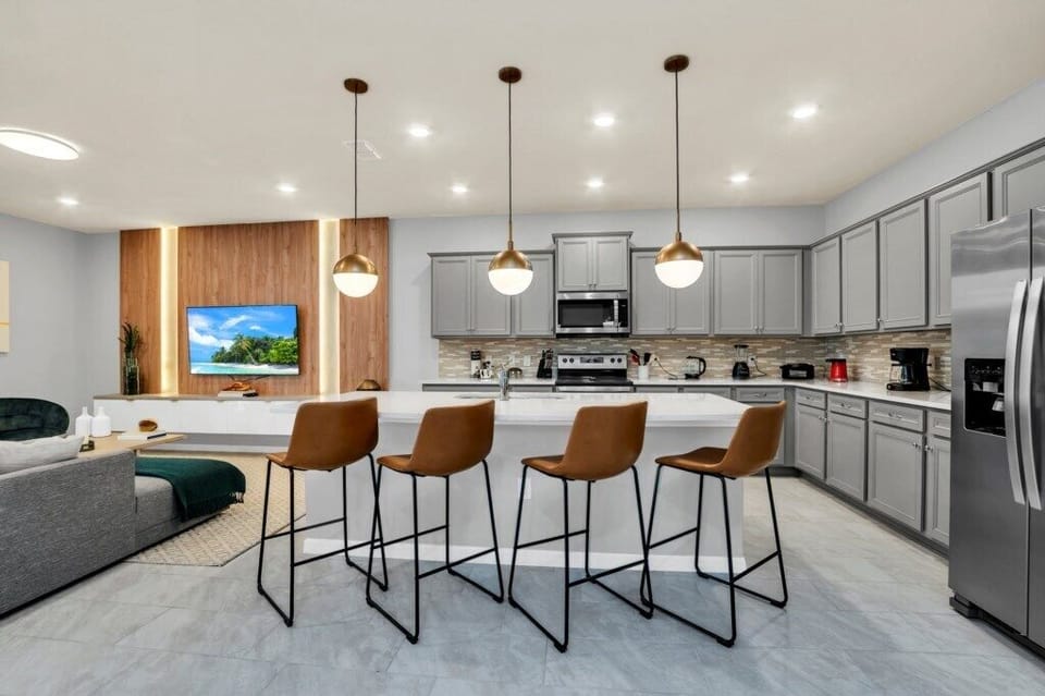 3001 Mahalo Dr_06.jpg