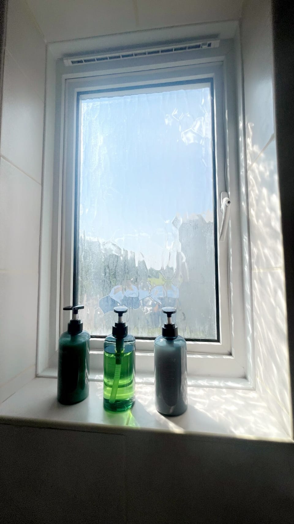 Bathroom accessories