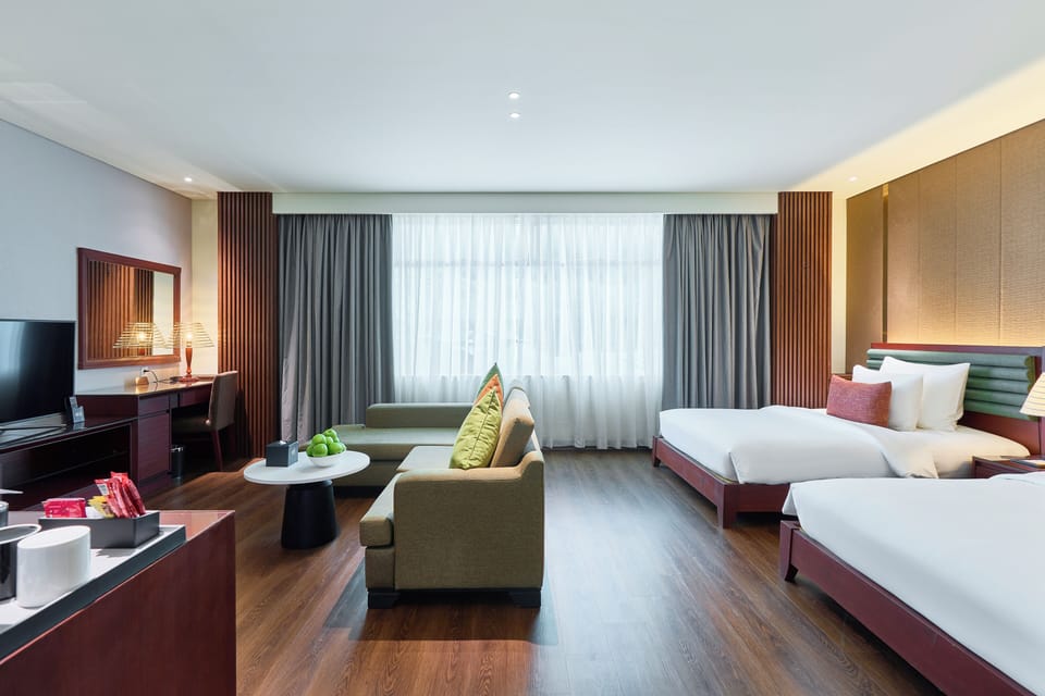 Family Room, City View | City view