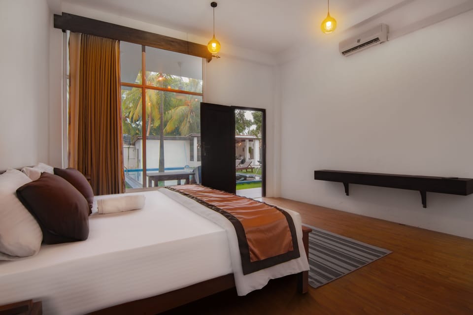 Deluxe Double Room, Pool View | Desk, laptop workspace