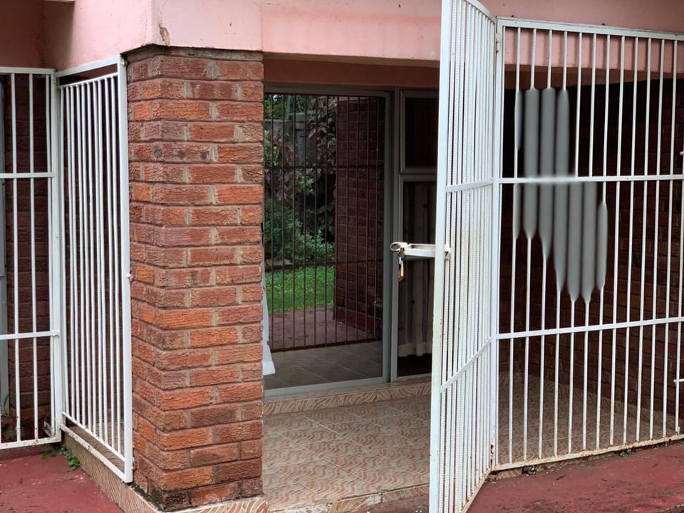 House | Exterior detail