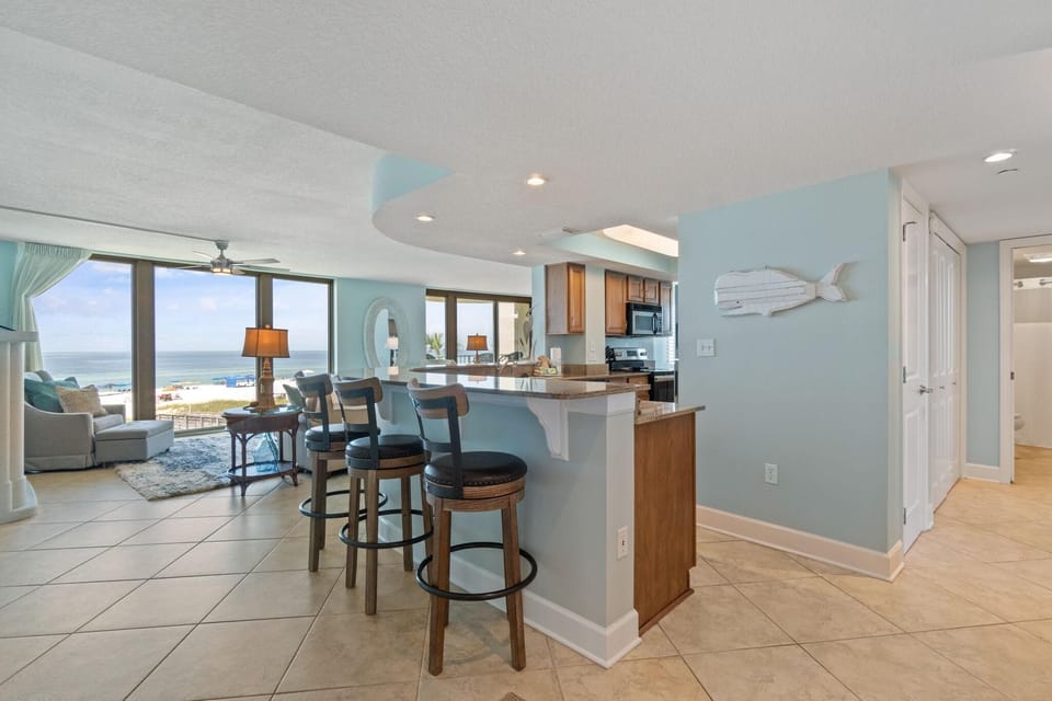 Condo, Multiple Beds (Perdido Towers West 308) | Private kitchen | Oven, toaster, paper towels