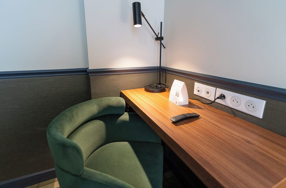 Family Room, Connecting Rooms | Minibar, in-room safe, desk, iron/ironing board