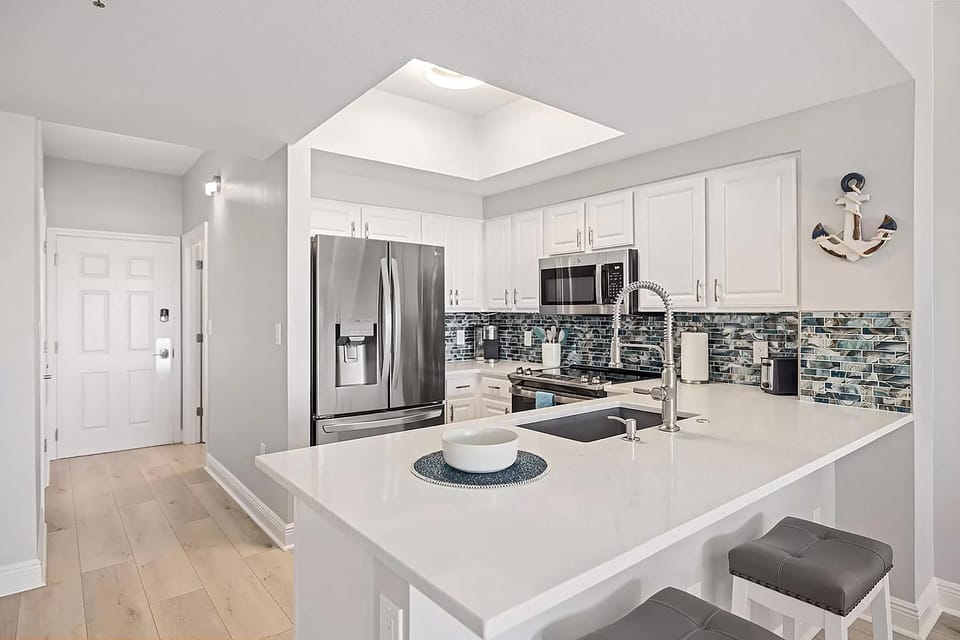Condo, Multiple Beds (Ariel Dunes I 2002) | Private kitchen | Oven, toaster