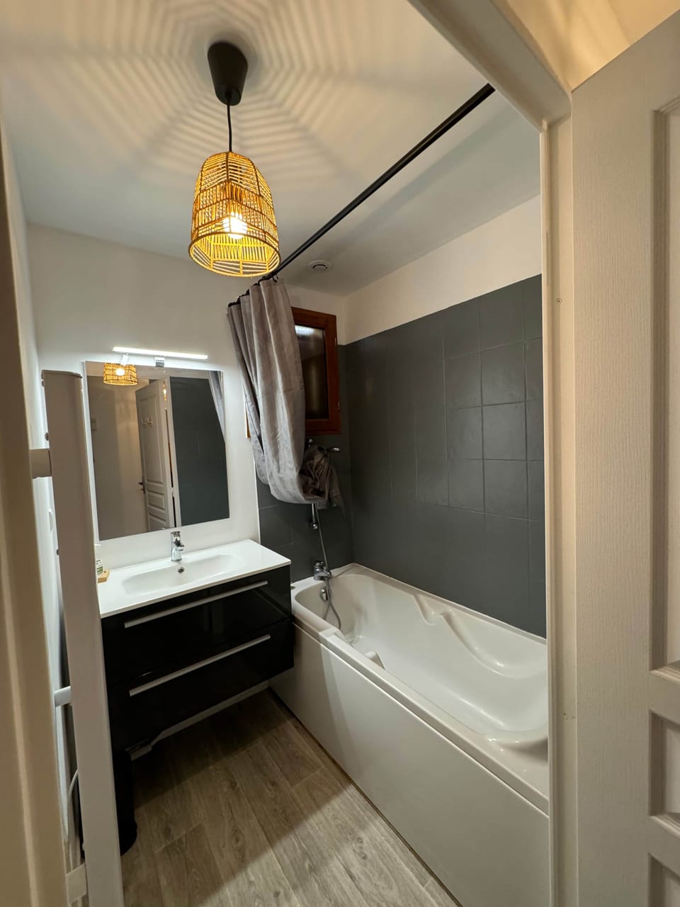 Salle de bain rez de chaussée 