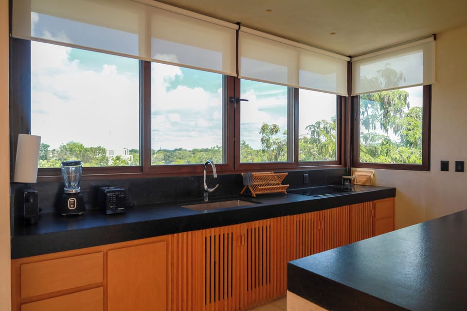 Apartment (6A) | Private kitchen | Electric kettle