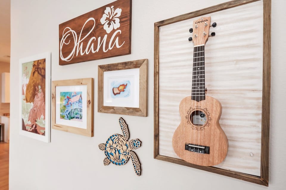 Branded Vacatiion Decor 