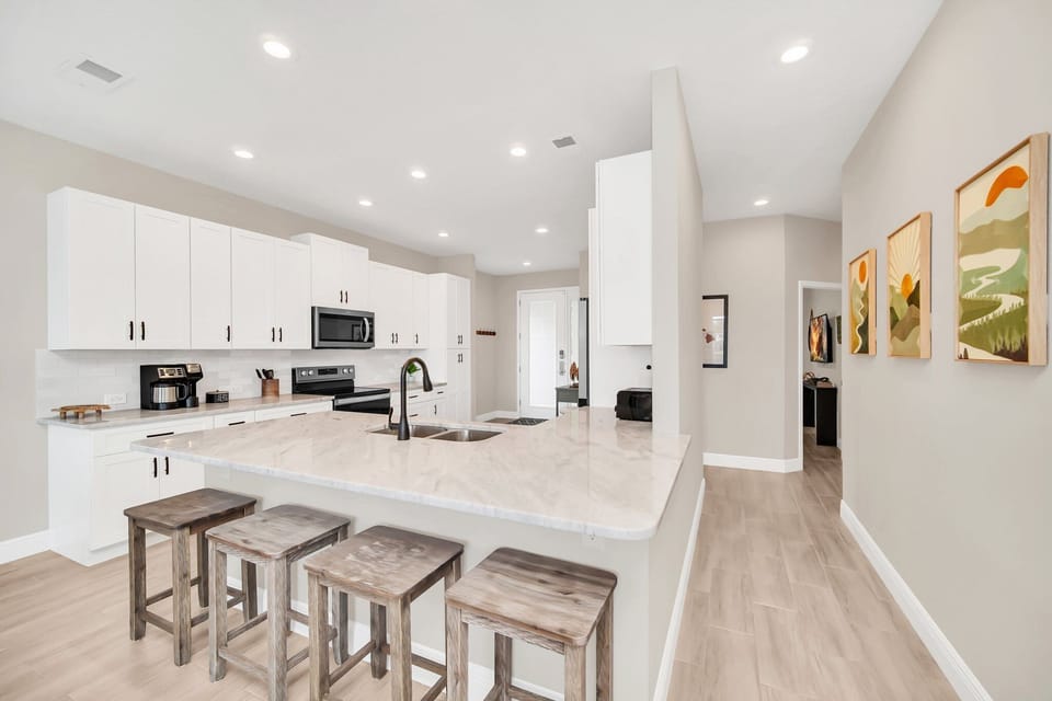 Kitchen Seating 