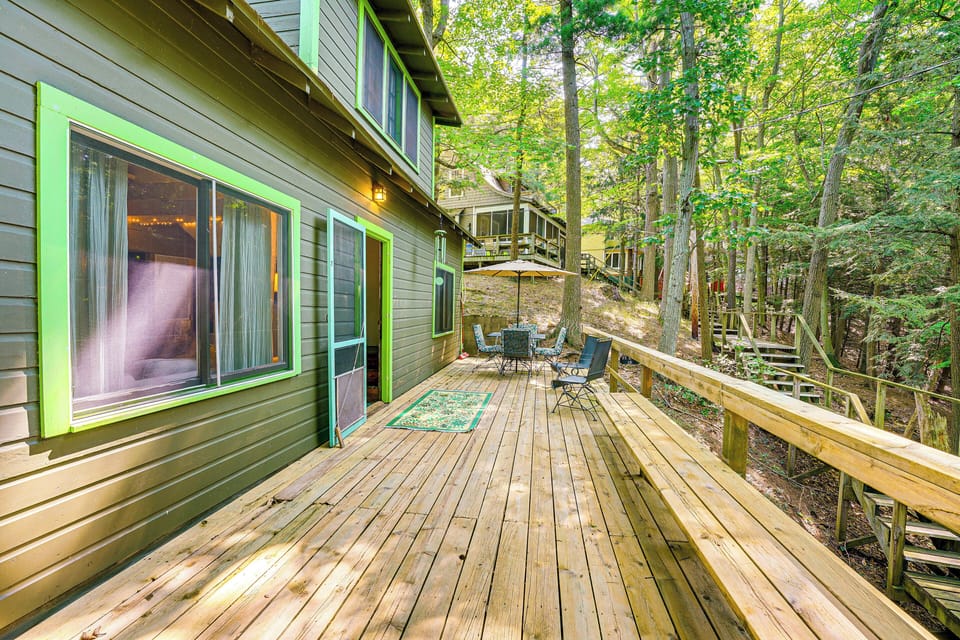Deck