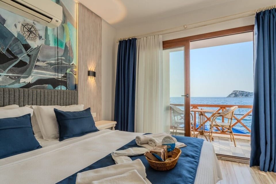Standard Room | Premium bedding, iron/ironing board, free WiFi, bed sheets