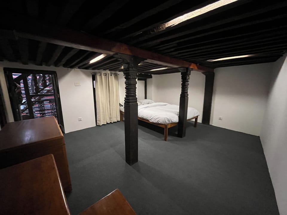 Classic Double Room | Desk, laptop workspace, free WiFi