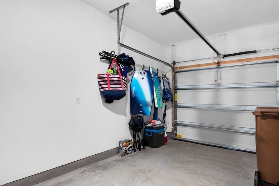 Garage & Beach Supplies