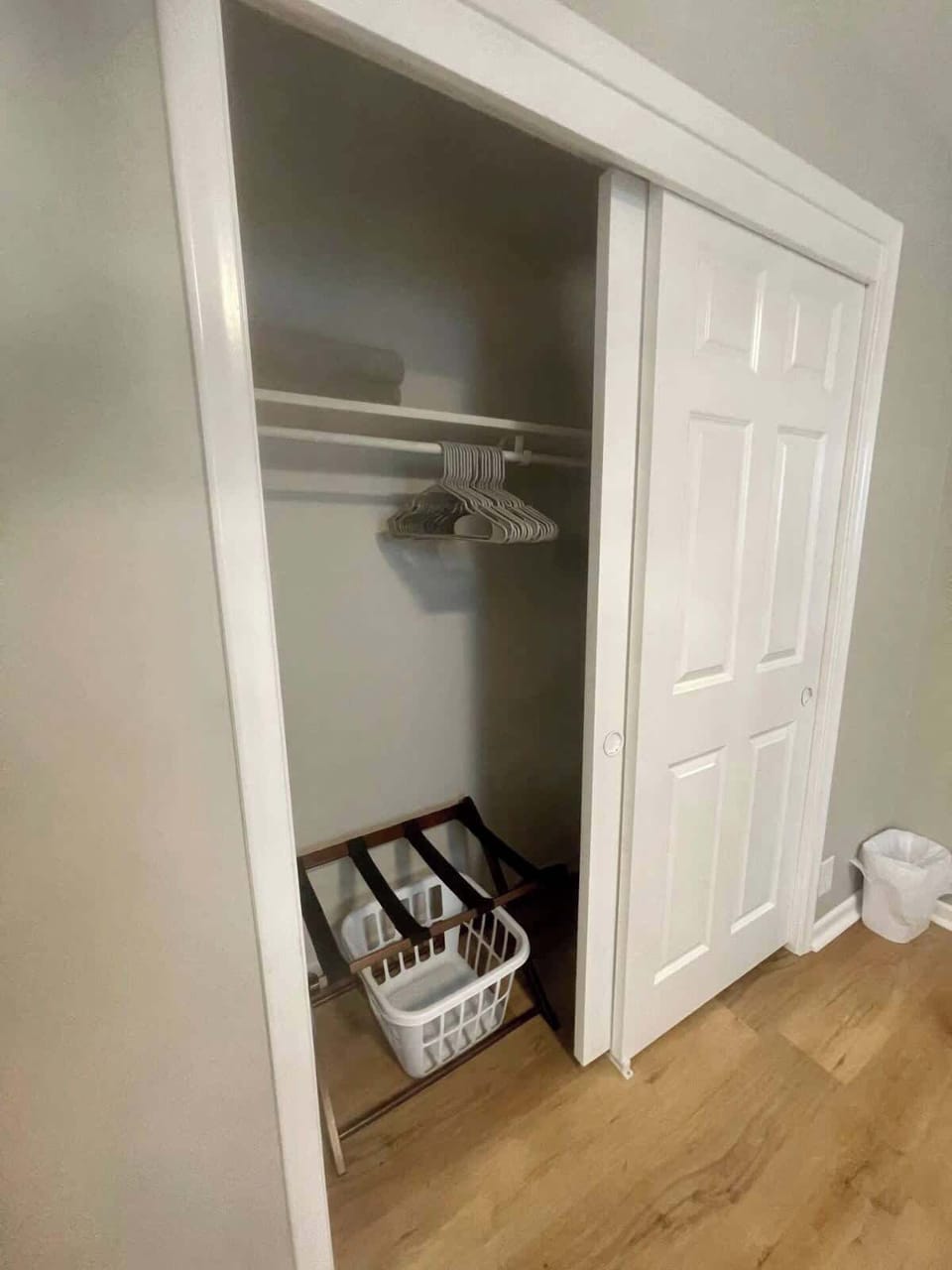 Unpack and go! Your items stay neat, always ready.