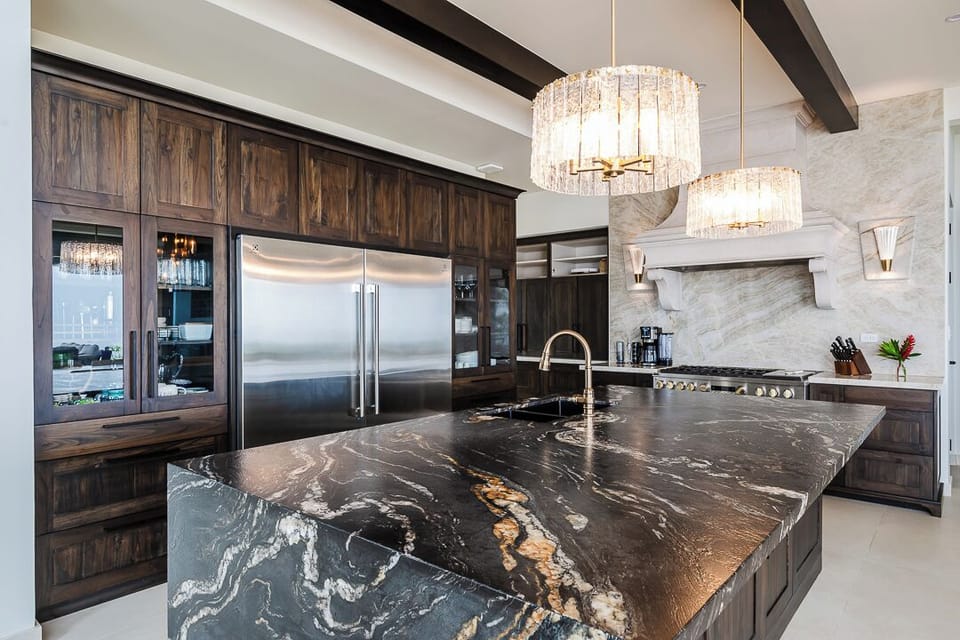 Kitchen. - Enjoy the best local food from the comfort of your house.