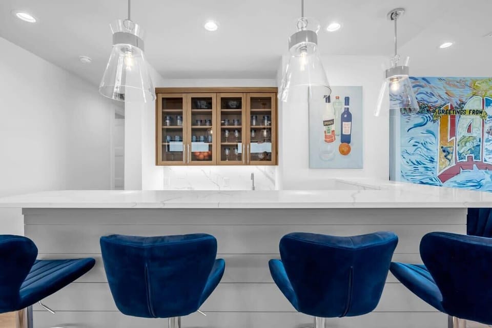Bar | 2nd Floor