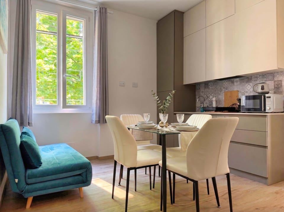 House | 3 bedrooms, desk, soundproofing, high-speed internet