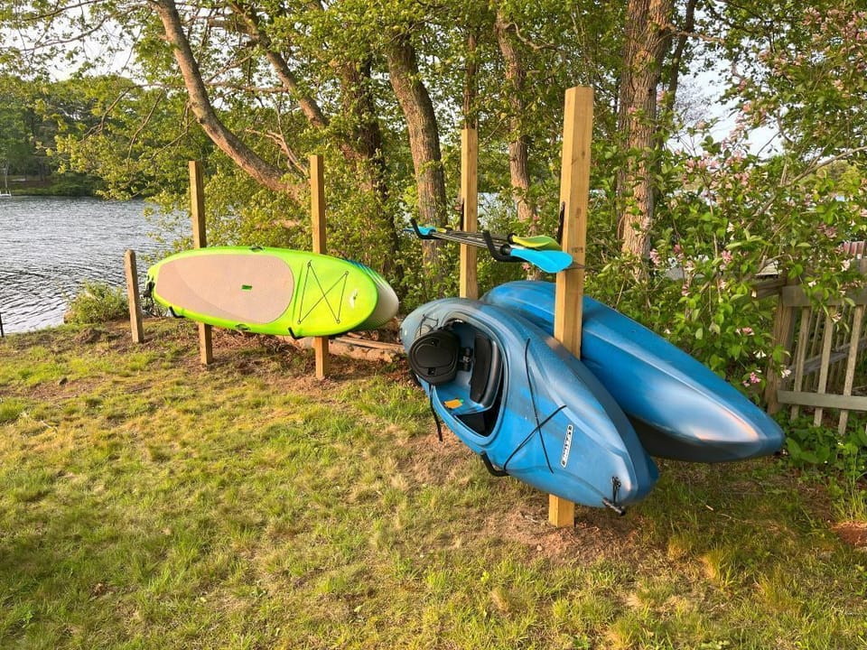 2 Kayaks and 2 Paddle Boards.  Explore the lake, visit different beaches.