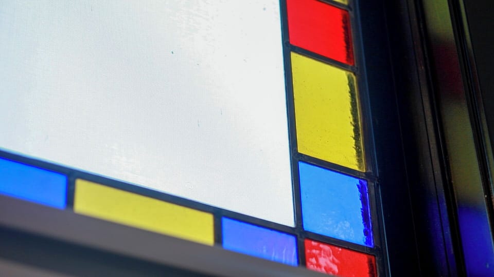 Victorian unit E queen efficiency apt downtown muskegon