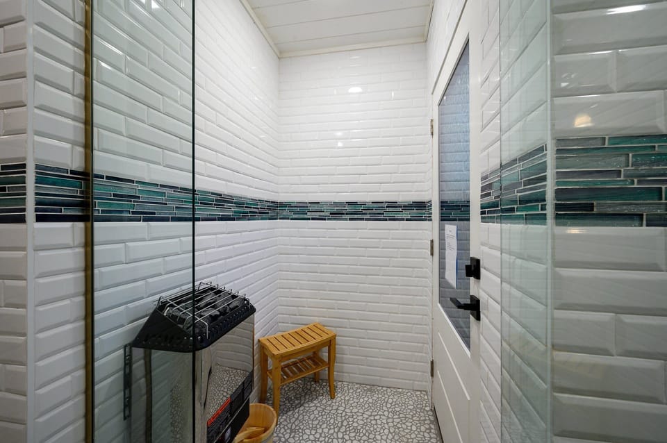 Personal sauna