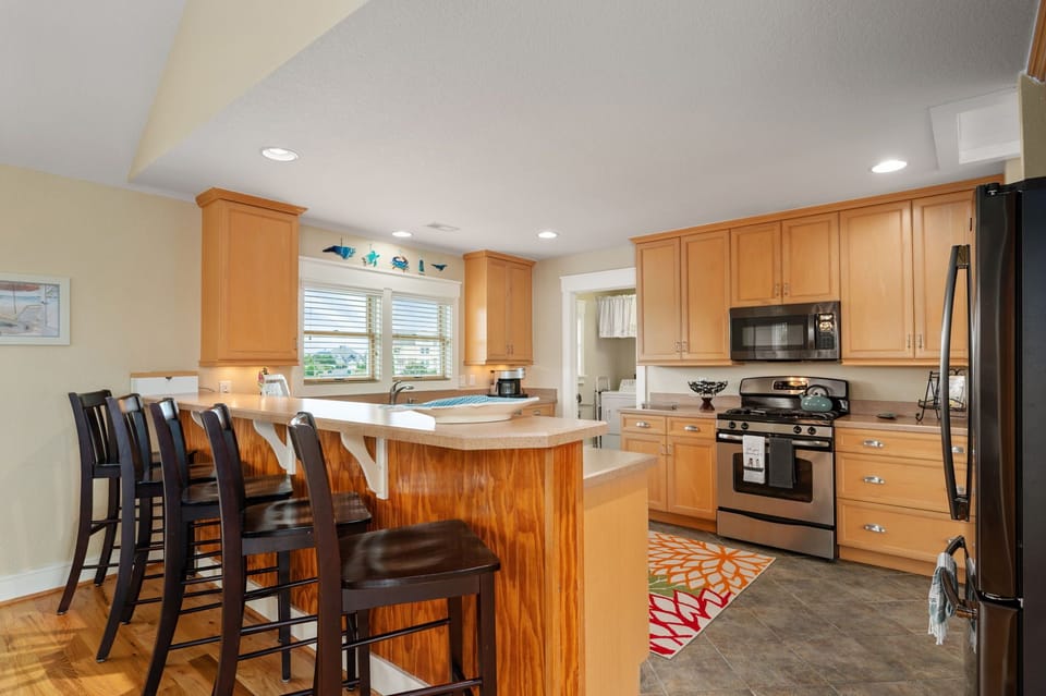 Kitchen Bar Counter - Top Level