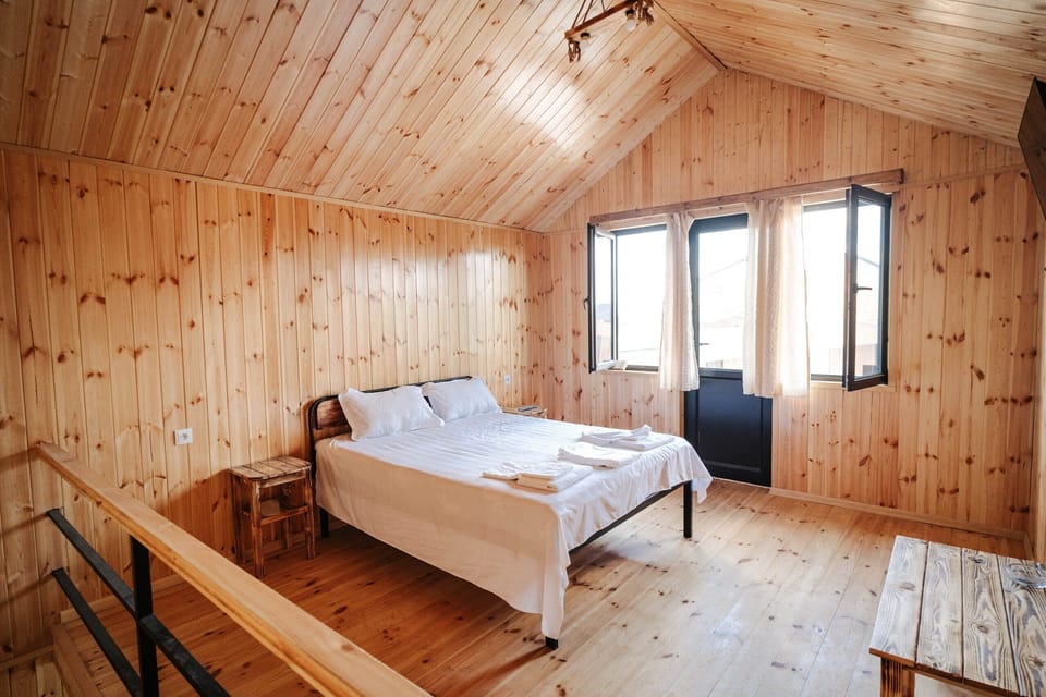 Luxury Bungalow | 1 bedroom, desk, blackout drapes, free WiFi