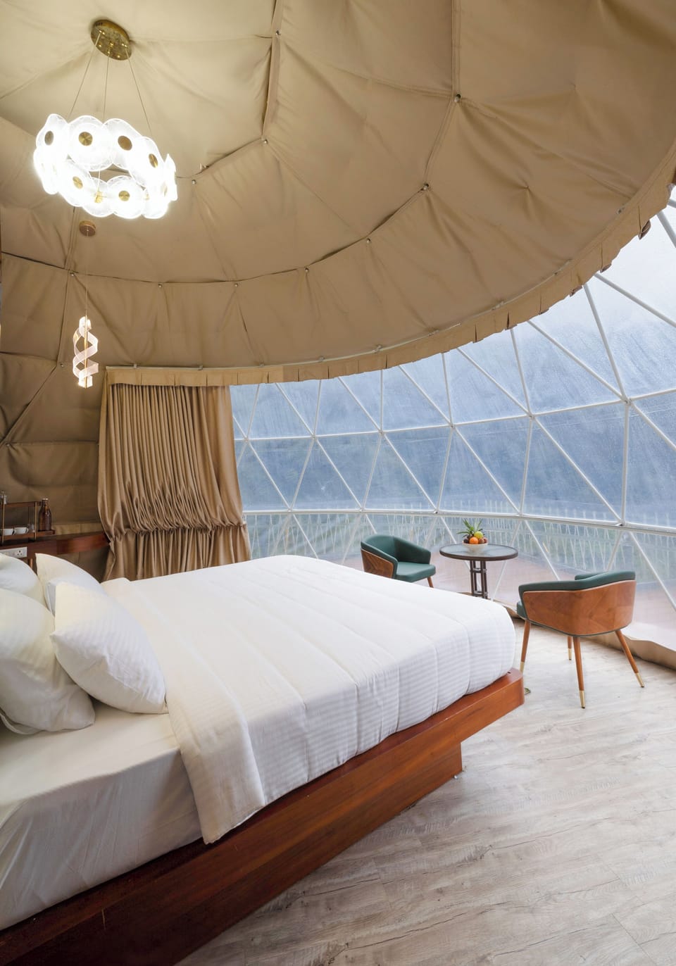 360 Dome Suite | Premium bedding, WiFi (free), bed sheets