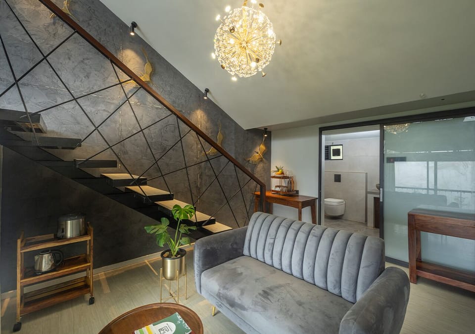 Sky View Cabin | Living area
