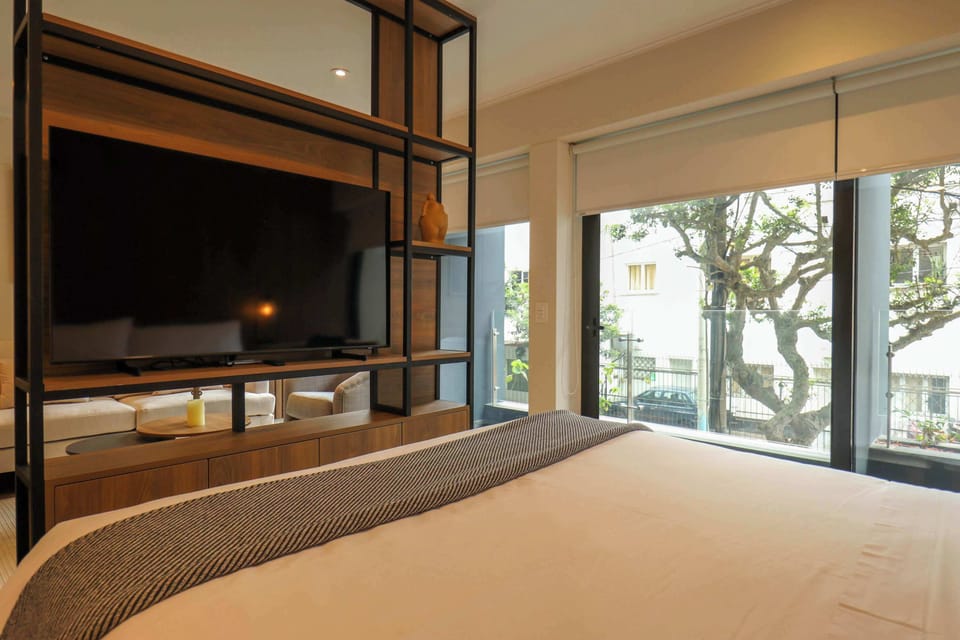 Bedroom with tv