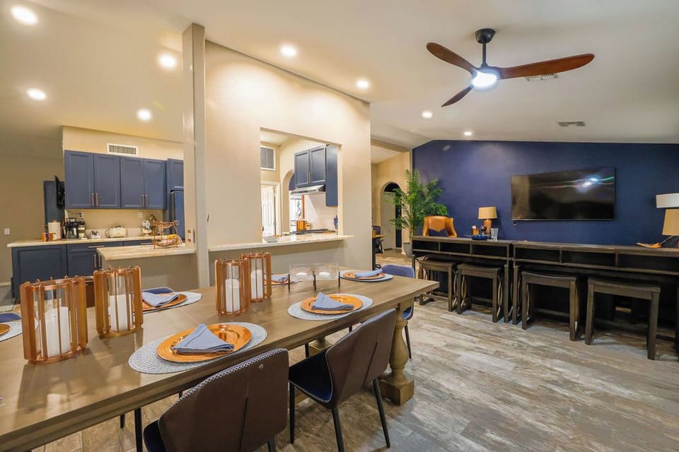 Dining Room table seats 10