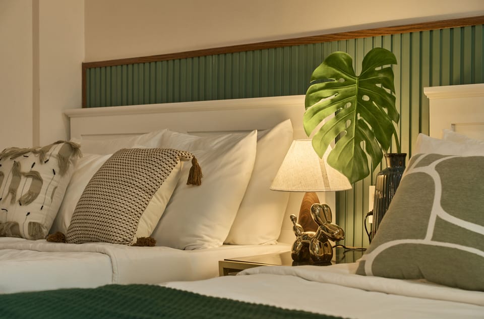 Family Room, 2 Queen Beds, Non Smoking, City View | Desk, soundproofing, free WiFi, bed sheets